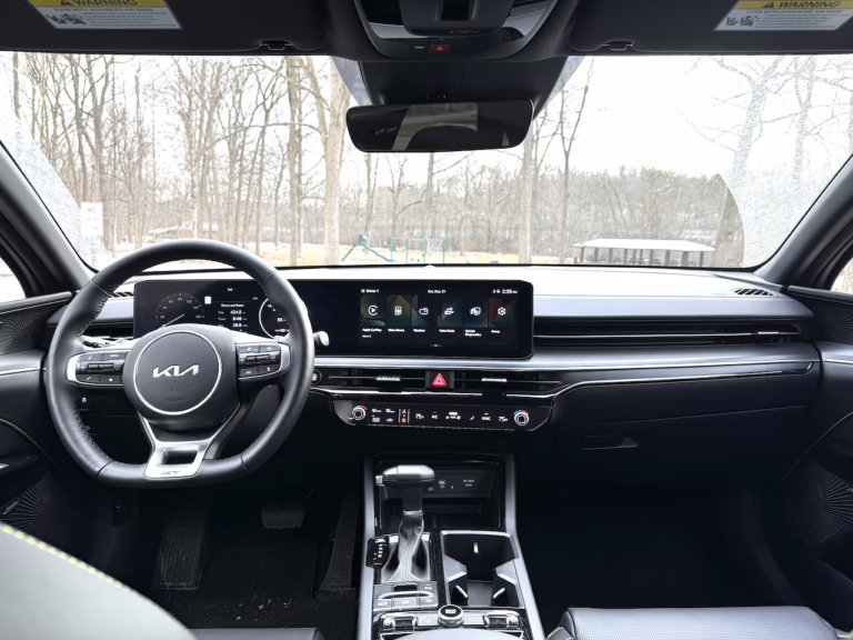2025 Kia K5 GT 2.5T, interior. Image by Robin Warner