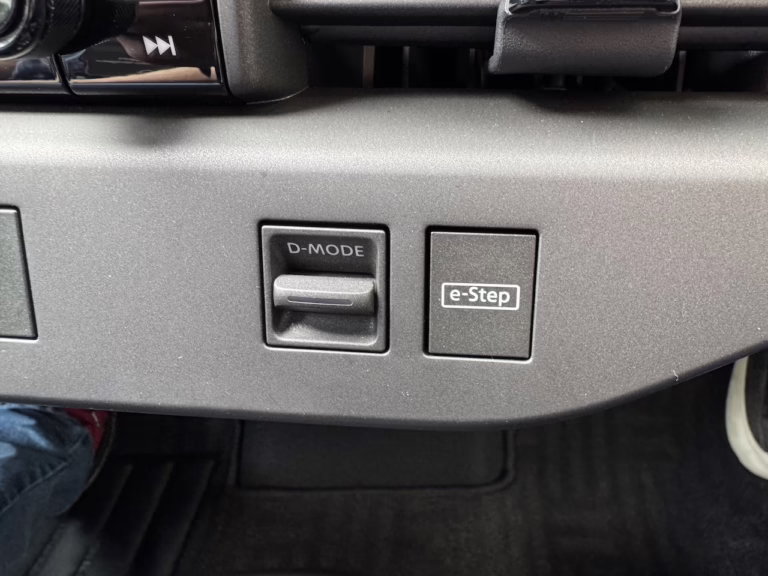 2026 Nissan Leaf Platinum+, drive mode switch and e-step button. Image by Robin Warner