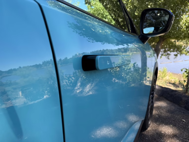 2026 Nissan Leaf Platinum+, to keep coefficient of drag down, the door handles lay flush in the body while driving. Image by Robin Warner