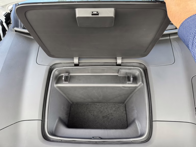 2026 Polestar 4, frunk space. Image by Robin Warner