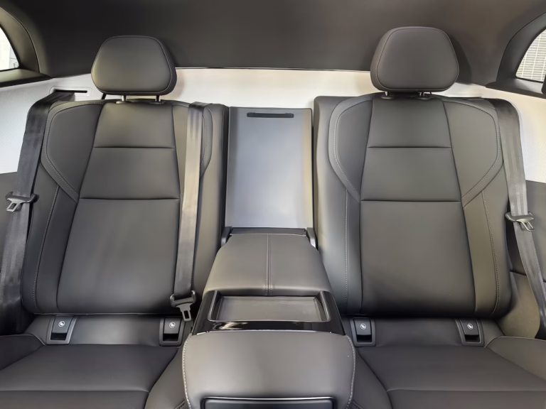 2026 Polestar 4, second row seats. Image by Robin Warner