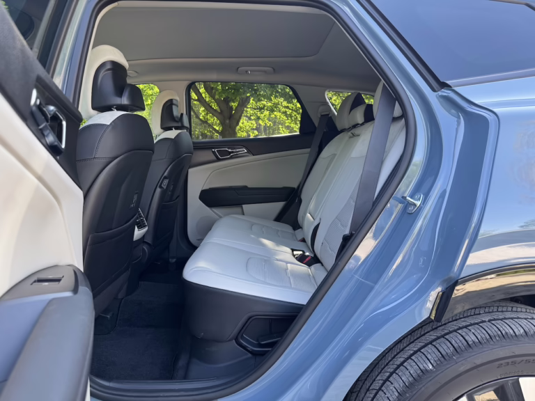 2026 Kia Sportage Hybrid SX Prestige, second row. Image by Robin Warner